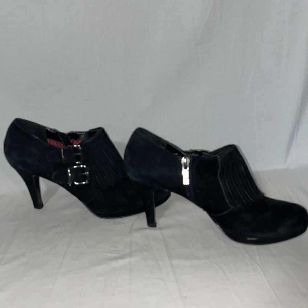 Anne Klein  ankle boot heals - Picture 6 of 10